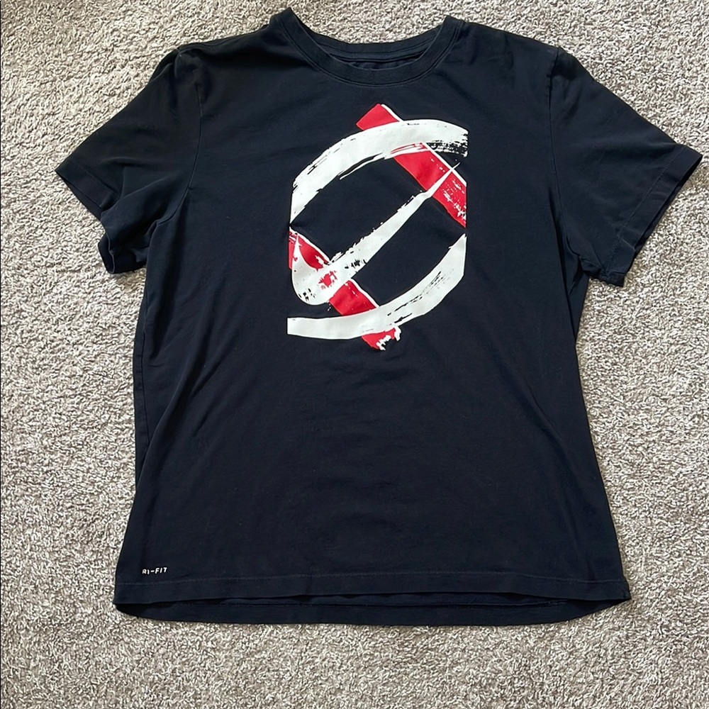 Nike t-shirt